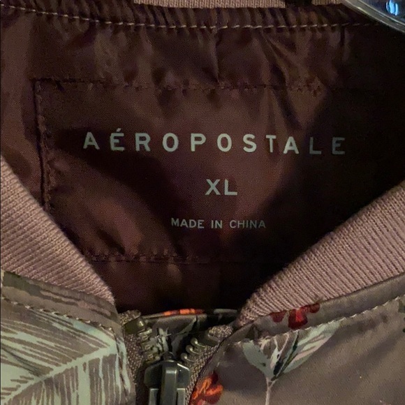 Aeropostale Silk like Jacket - Picture 2 of 4